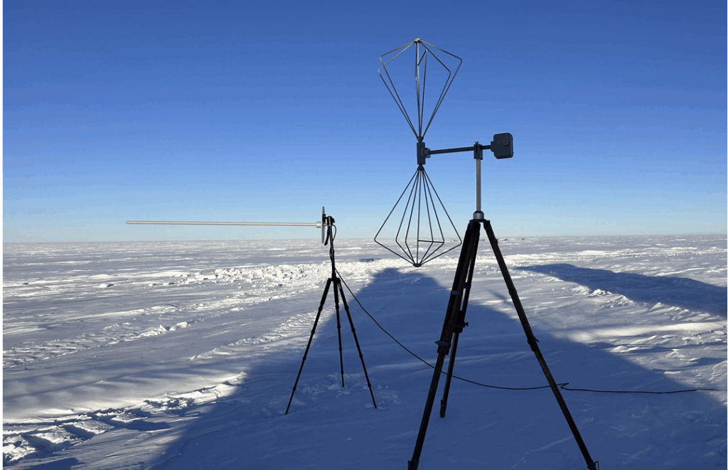 Antennas used to conduct RFI for the Antarctic Global spectrum measurement experiment.